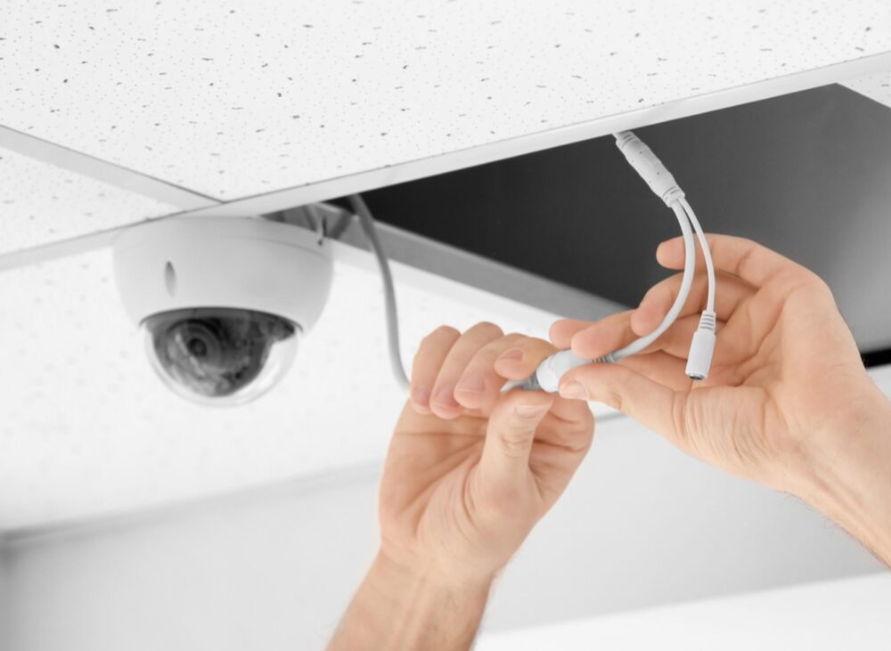 Installation einer Sicherheitskamera durch einen IT Techniker in Bonn